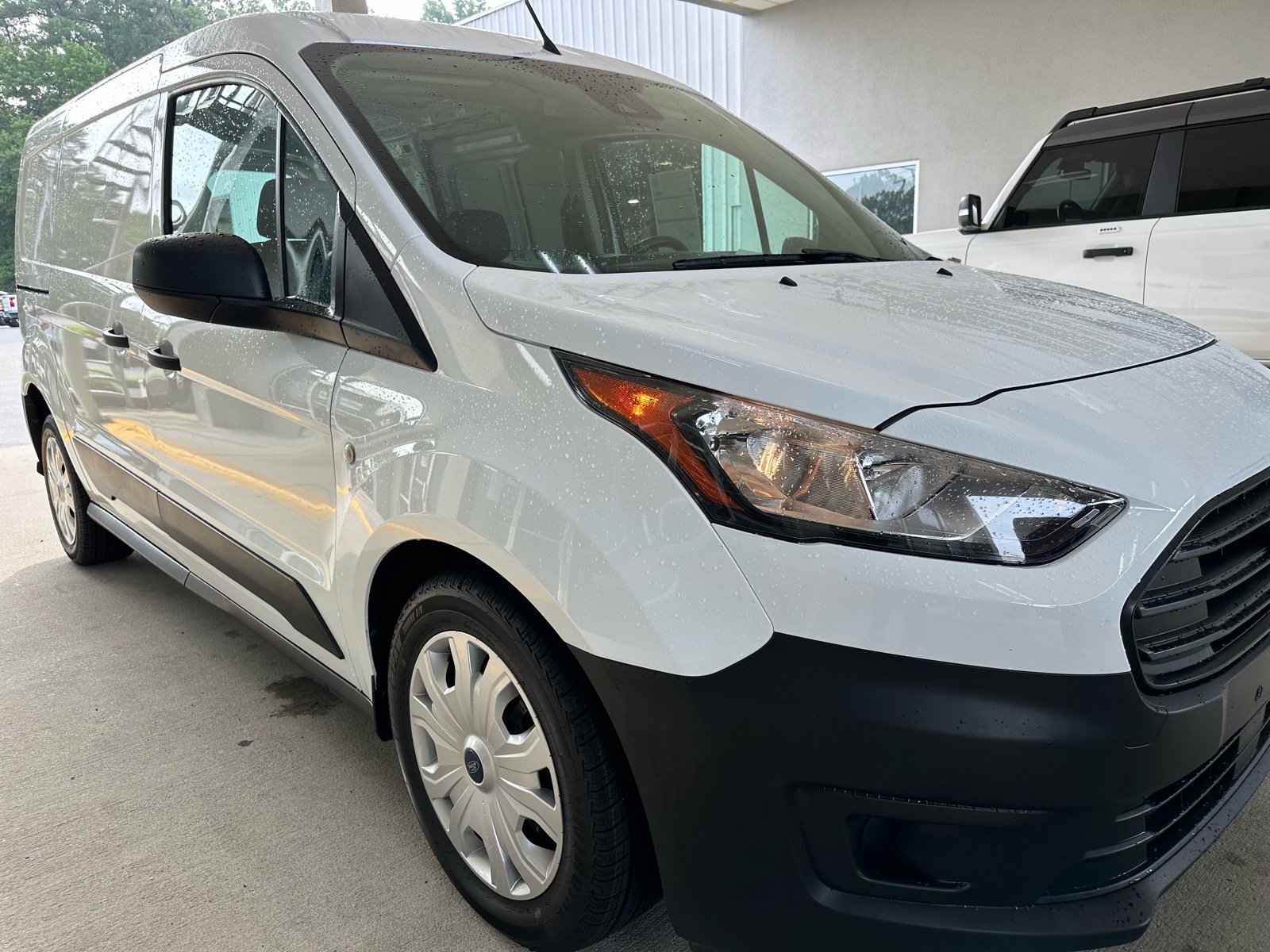 Certified 2023 Ford Transit Connect XL FWD image 8