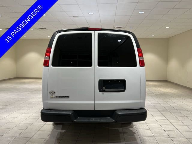 Used 2023 Chevrolet Express 3500 LS image 3