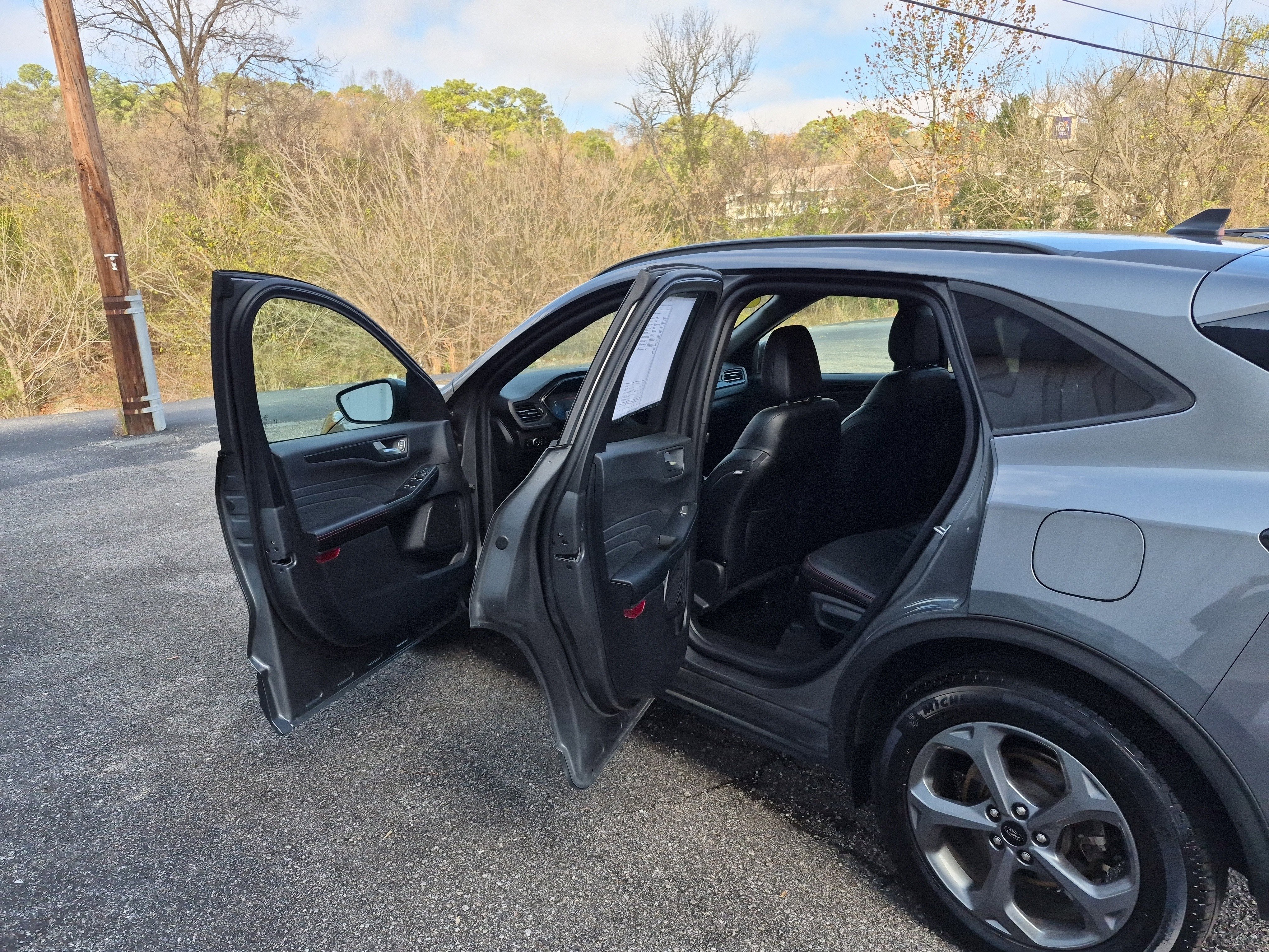 Certified 2025 Ford Escape ST-Line Elite image 15