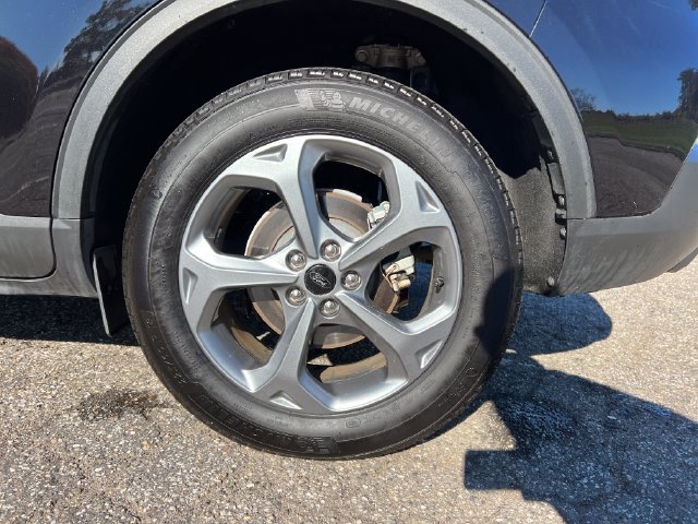 Certified 2025 Ford Escape ST-Line Select AWD/4WD image 15