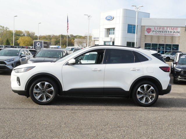 Certified 2023 Ford Escape Platinum AWD/4WD image 6