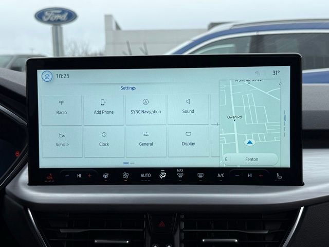 Certified 2025 Ford Escape Platinum image 25