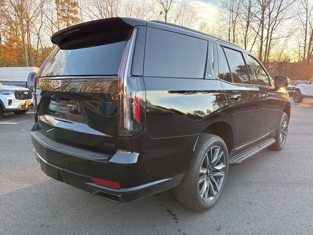 Used 2022 Cadillac Escalade Sport Platinum image 5