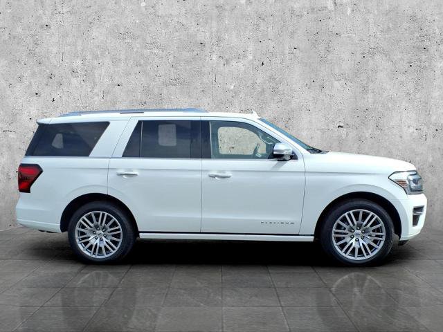 Certified 2022 Ford Expedition Platinum AWD/4WD image 3