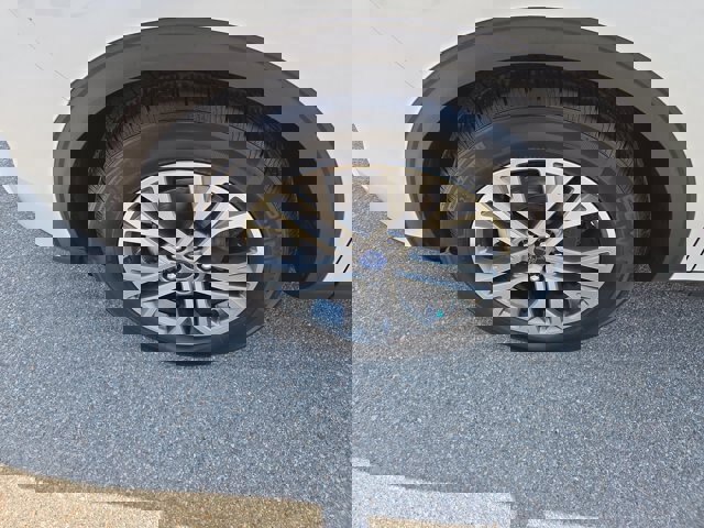 Certified 2022 Ford Escape SEL image 9