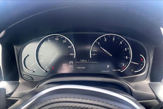 Used 2020 BMW 330i Sedan w/ M Sport Package RWD image 20