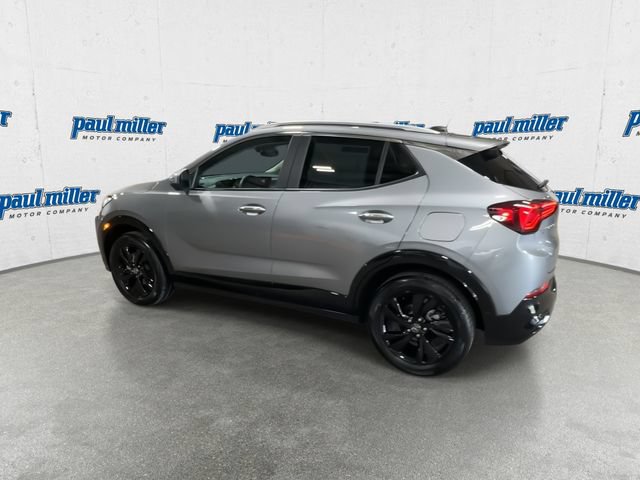 Used 2024 Buick Encore GX Sport Touring w/ Comfort Package AWD/4WD image 8