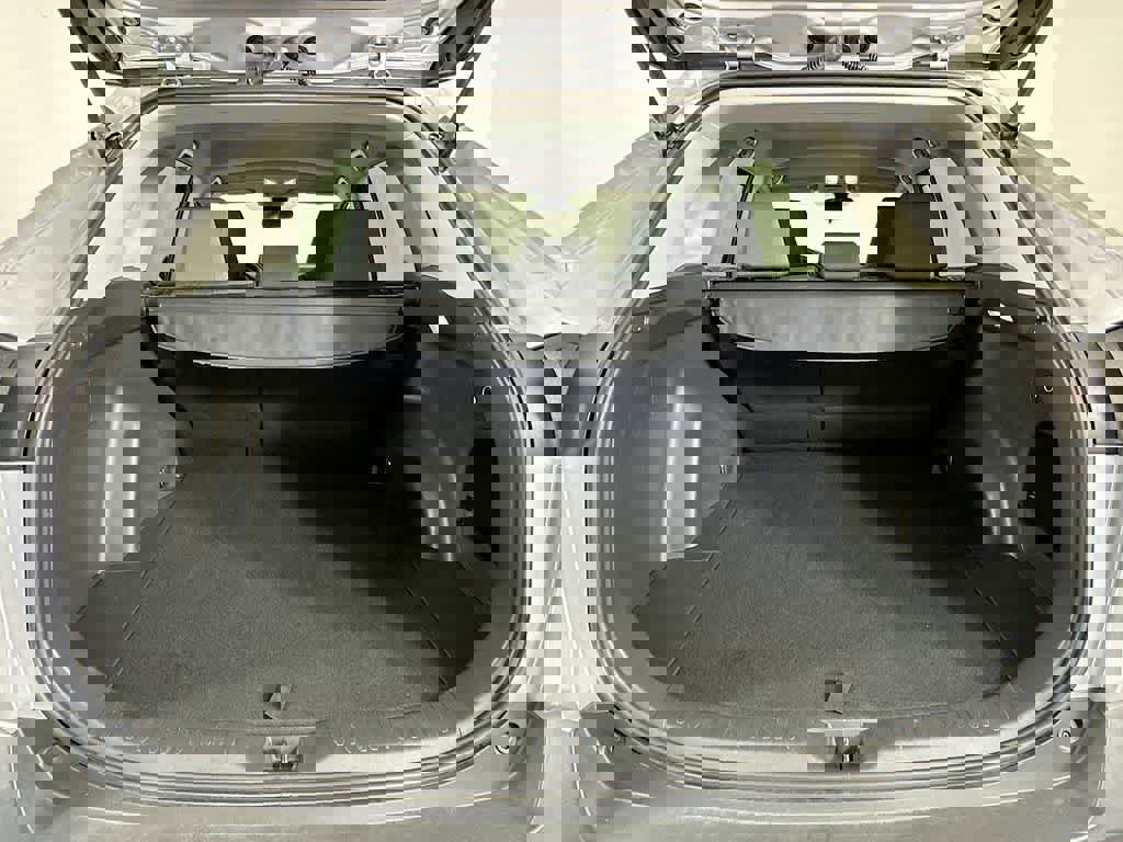 Used 2024 Toyota RAV4 XLE image 24