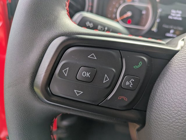 Used 2024 Jeep Wrangler Unlimited Rubicon w/ Technology Group image 16