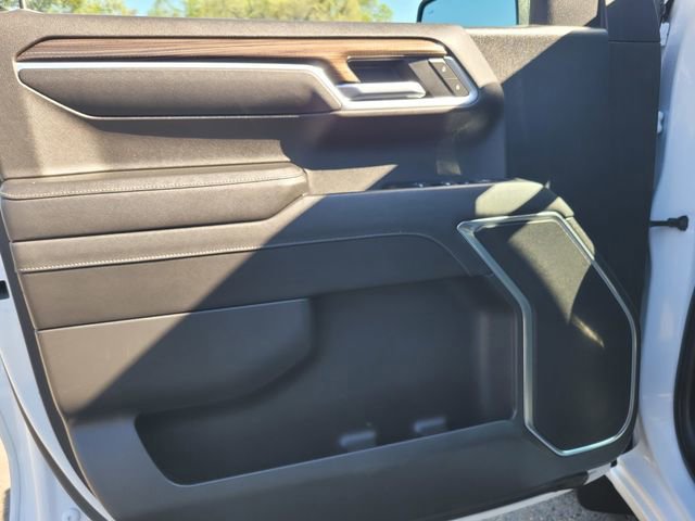 Used 2022 Chevrolet Silverado 1500 LT w/ Safety Package image 16