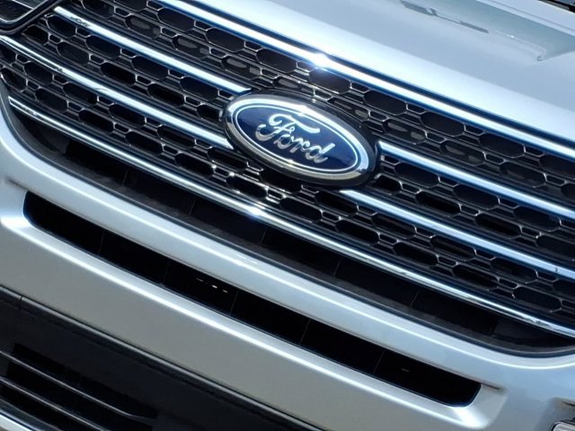 Certified 2024 Ford Explorer XLT w/ Equipment Group 202A AWD/4WD image 16