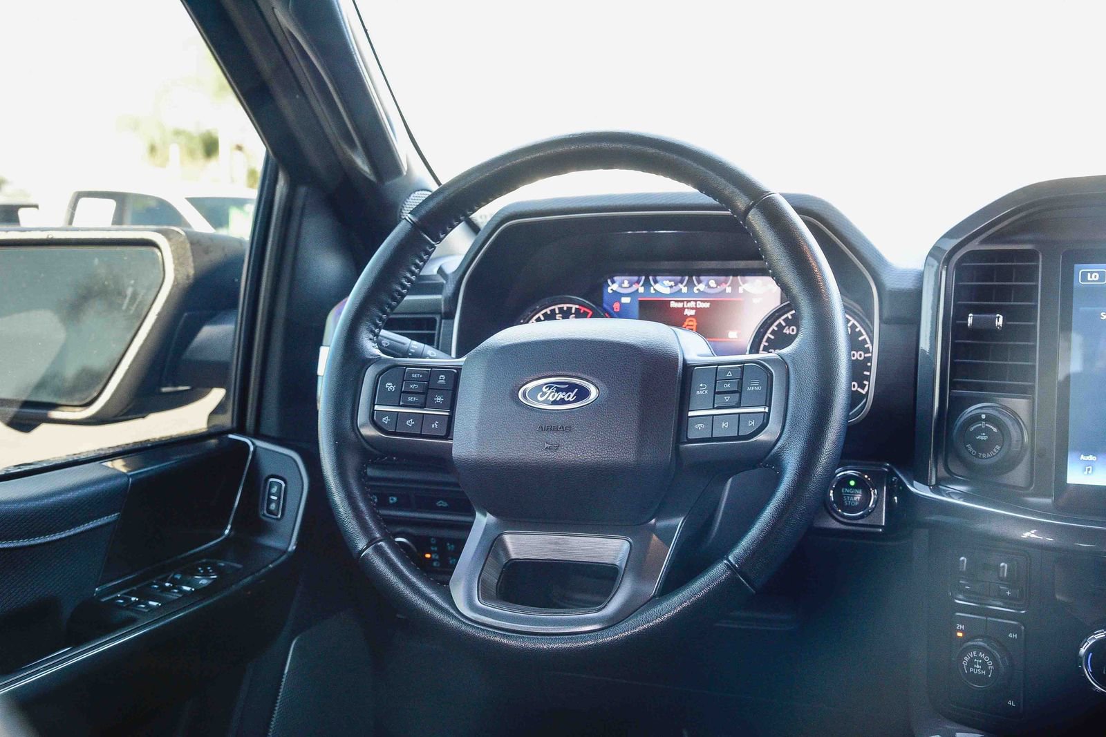 Certified 2022 Ford F150 XLT w/ Equipment Group 302A High image 14