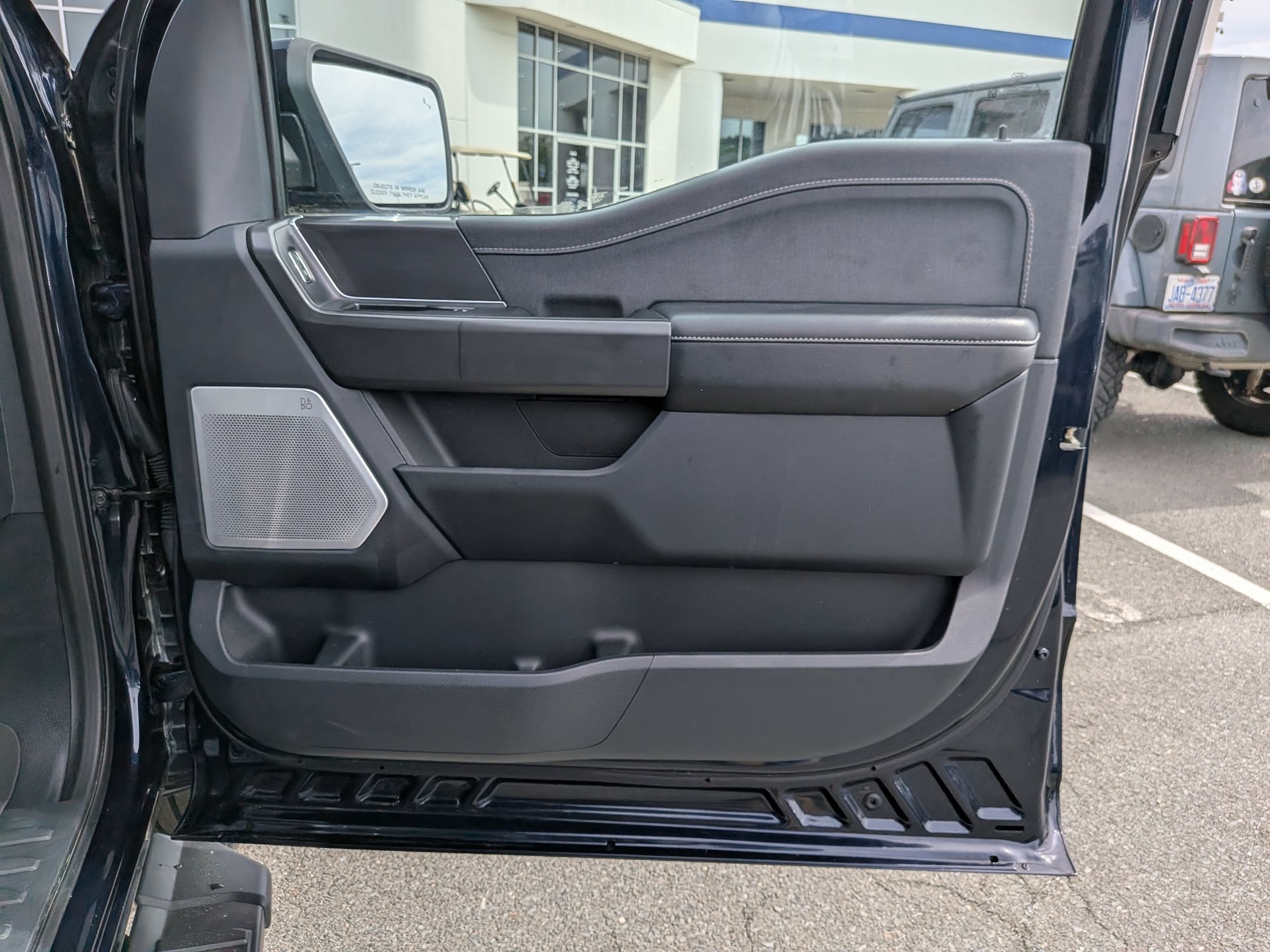 Certified 2024 Ford F150 Lariat w/ Equipment Group 502A High AWD/4WD image 33