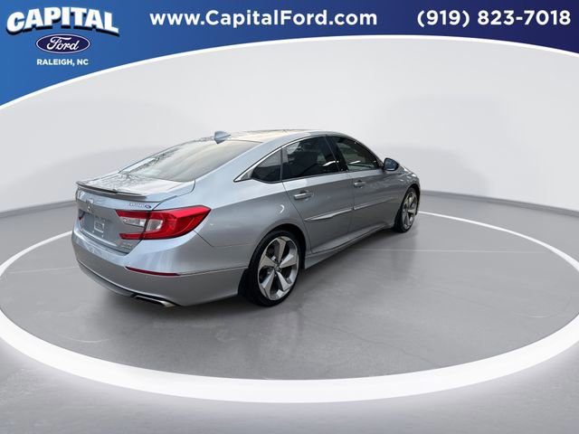 Used 2020 Honda Accord Touring image 6