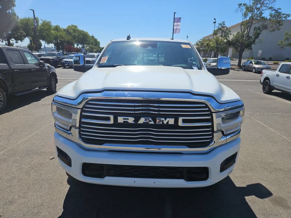 Used 2024 RAM 2500 Laramie w/ Safety Group AWD/4WD image 2