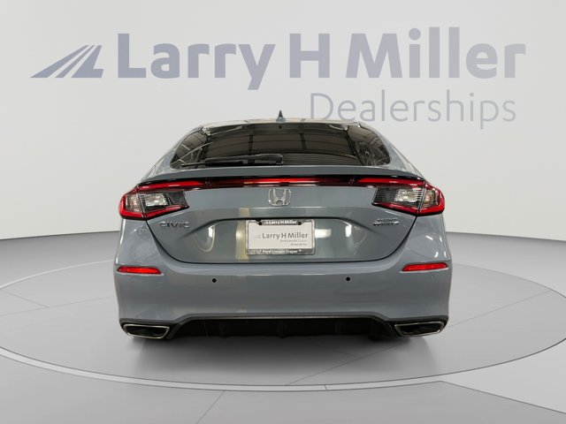 Used 2023 Honda Civic Sport Touring image 4