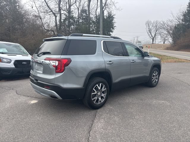 Used 2023 GMC Acadia SLT FWD image 3