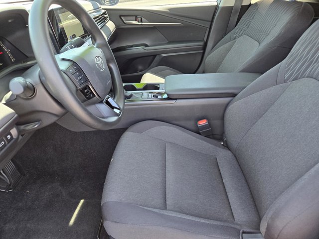 Used 2025 Toyota Camry LE FWD image 19