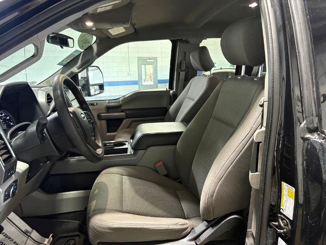 Certified 2019 Ford F250 XLT w/ XLT Premium Package AWD/4WD image 10
