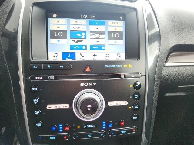 Certified 2017 Ford Explorer Limited w/ Equipment Group 301A AWD/4WD image 31