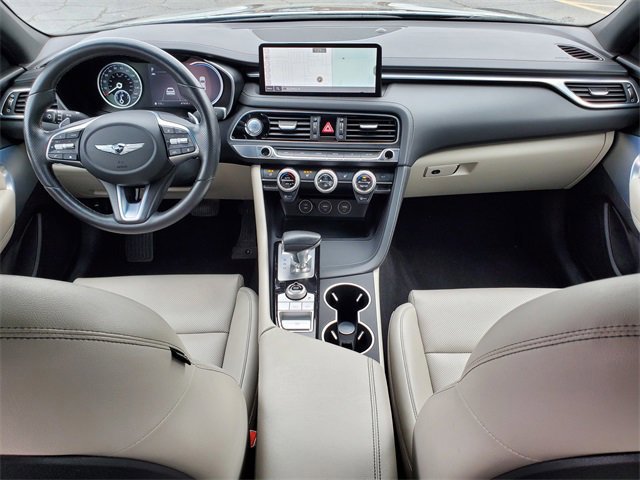 Used 2022 Genesis G70 2.0T image 8