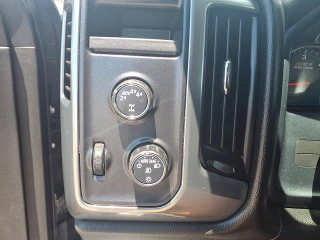 Used 2017 Chevrolet Silverado 1500 LT w/ Rally 2 Edition AWD/4WD image 11