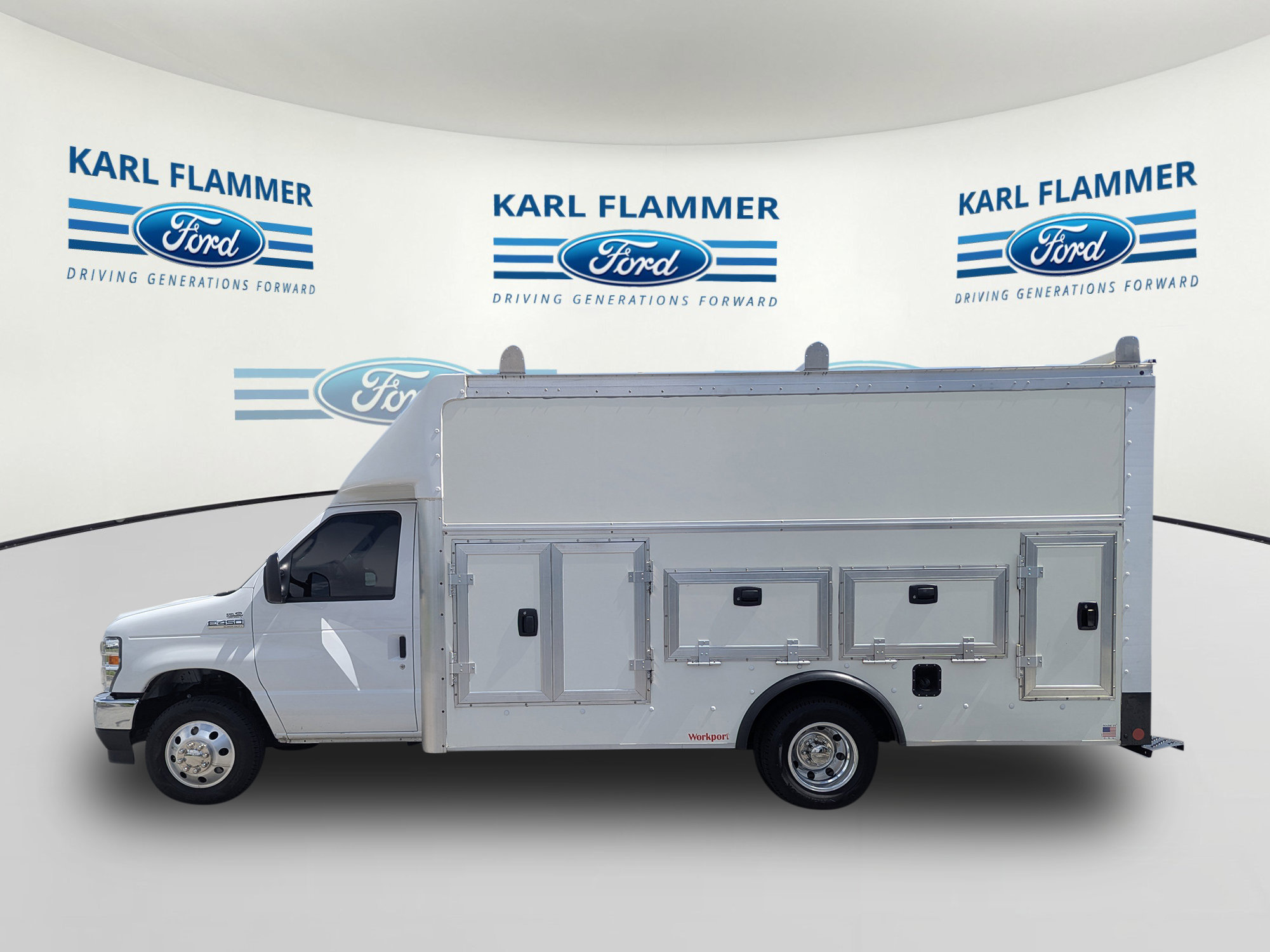Certified 2025 Ford E-450 and Econoline 450 Super Duty w/ Power Equipment Group RWD image 7
