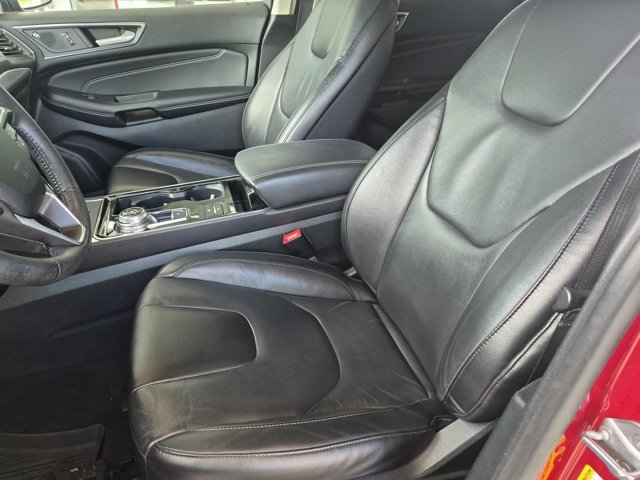 Certified 2020 Ford Edge Titanium FWD image 16