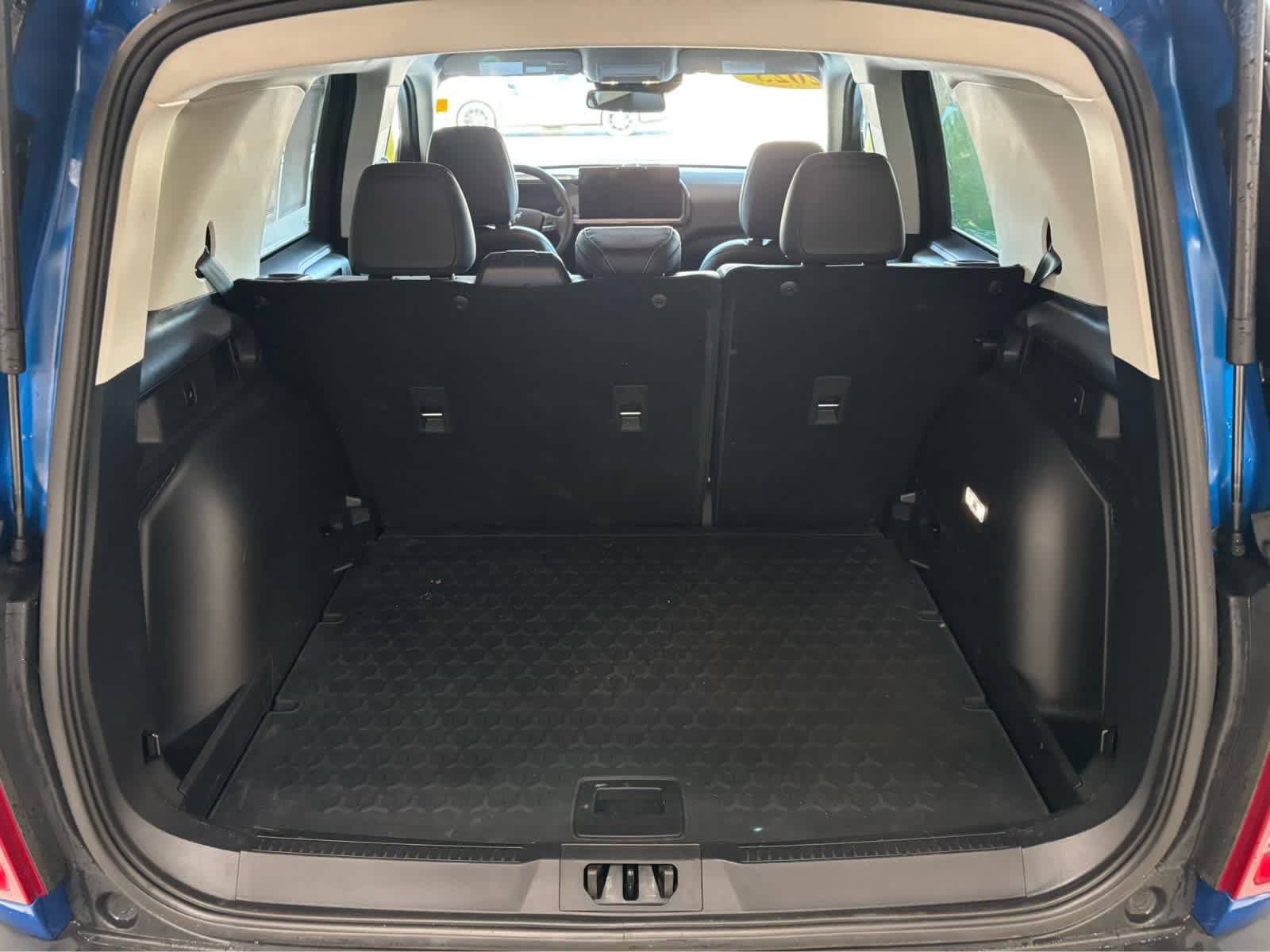 Certified 2025 Ford Bronco Sport Outer Banks w/ Outer Banks Tech Package+ AWD/4WD image 10