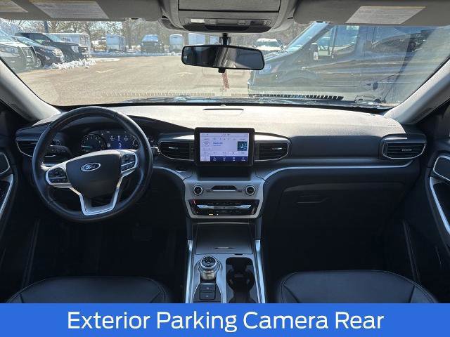 Certified 2022 Ford Explorer XLT w/ Equipment Group 202A AWD/4WD image 10