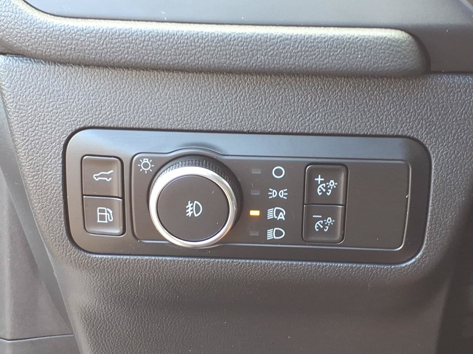 Certified 2023 Ford Escape ST-Line Select AWD/4WD image 19