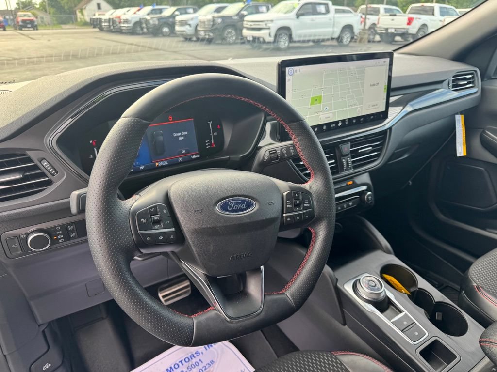 Certified 2024 Ford Escape ST-Line w/ Tech Pack #1 FWD image 7