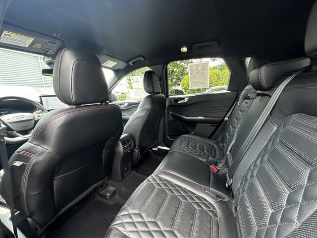 Certified 2023 Ford Escape ST-Line Elite w/ Premium Technology Package AWD/4WD image 18