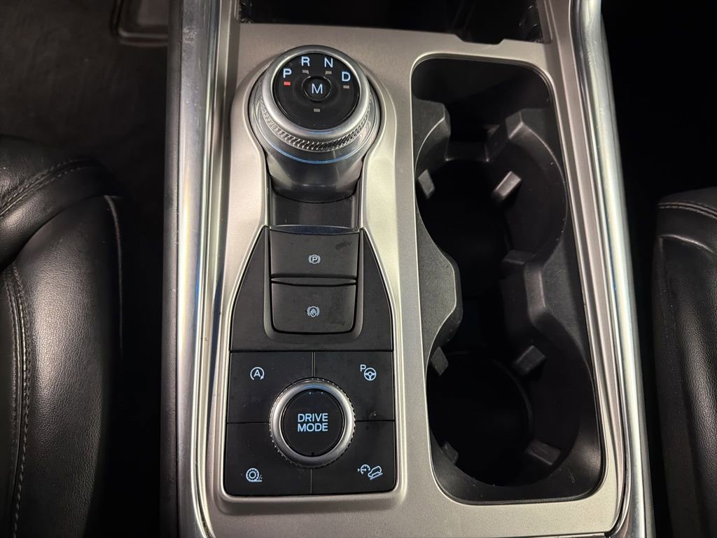 Certified 2020 Ford Explorer Platinum w/ Premium Technology Package AWD/4WD image 16