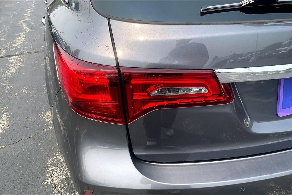 Used 2019 Acura MDX SH-AWD w/ Technology Package image 29
