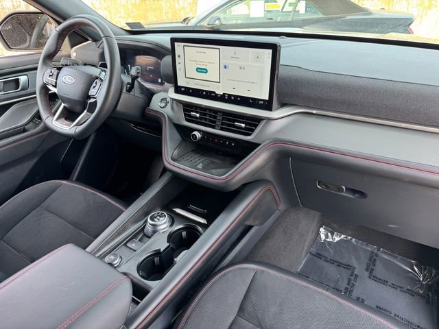 Certified 2025 Ford Explorer ST AWD/4WD image 22