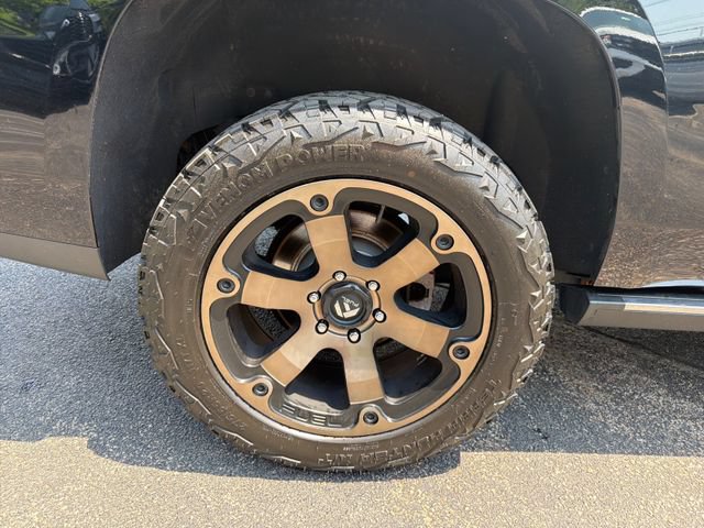 Used 2018 GMC Yukon Denali AWD/4WD image 17