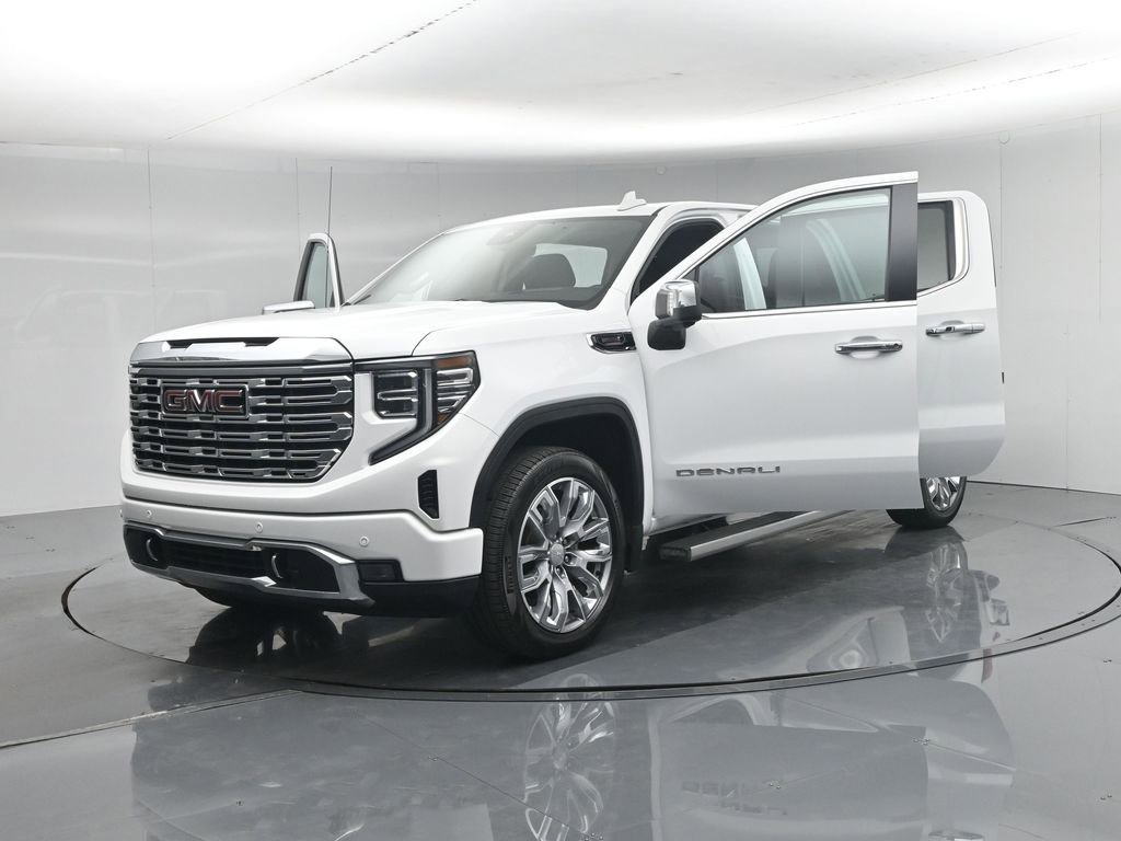 Used 2024 GMC Sierra 1500 Denali w/ Denali Reserve Package AWD/4WD image 33
