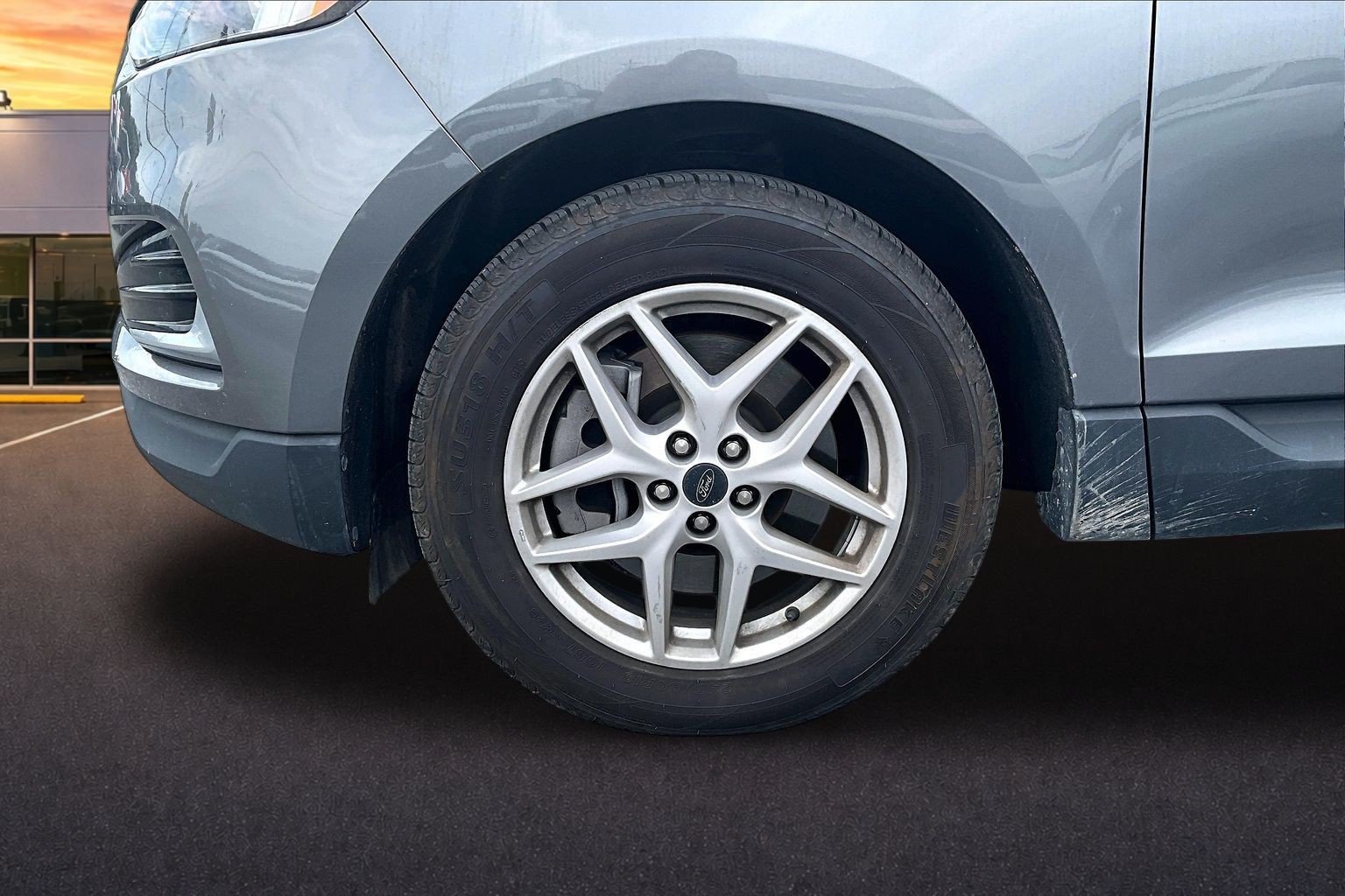 Certified 2024 Ford Edge SEL AWD/4WD image 9