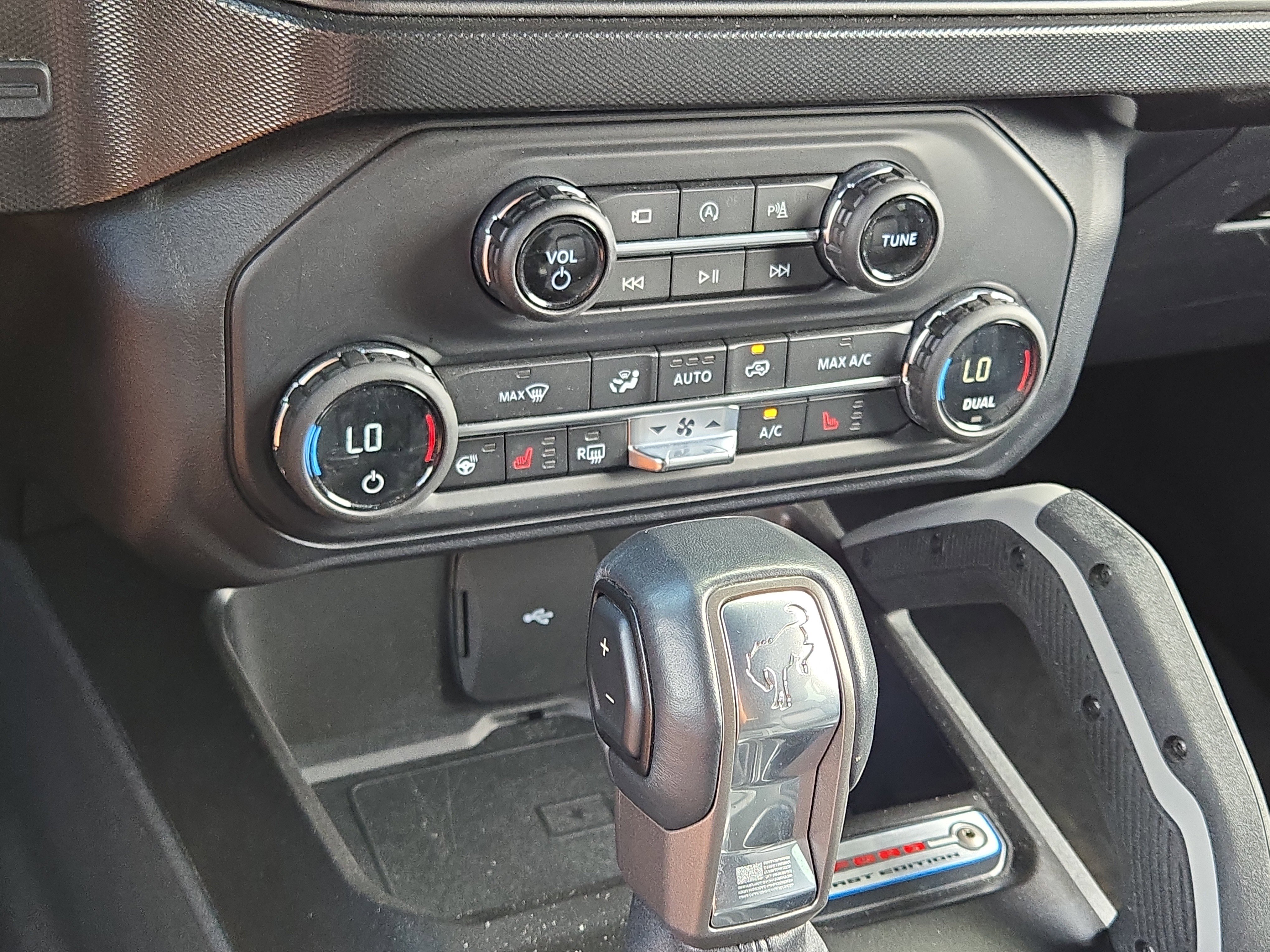 Certified 2021 Ford Bronco First Edition image 34