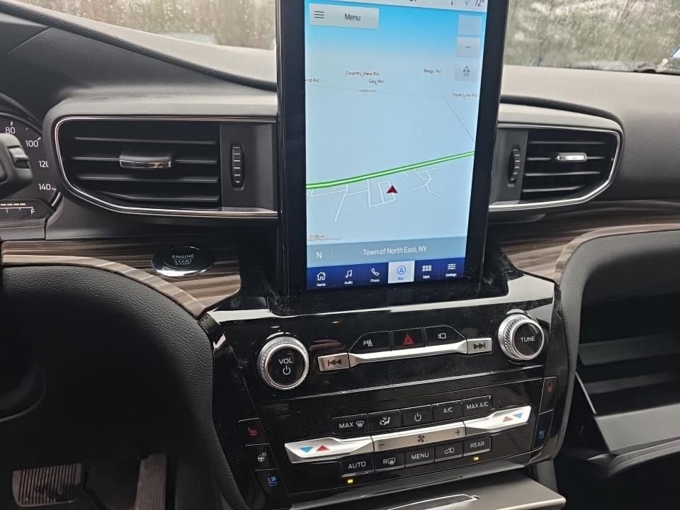 Certified 2023 Ford Explorer Limited w/ Limited Technology Package AWD/4WD image 11
