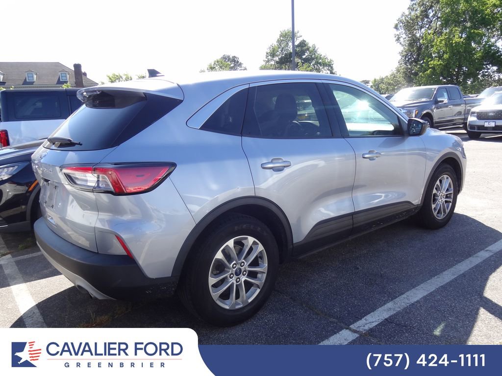 Certified 2022 Ford Escape SE w/ Convenience Package FWD image 6
