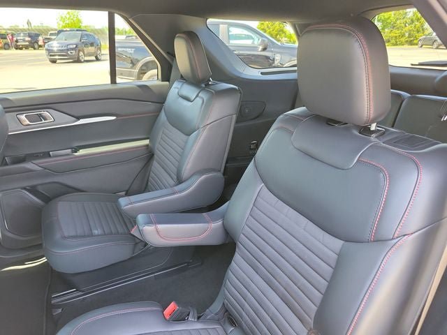 Certified 2025 Ford Explorer ST-Line AWD/4WD image 22
