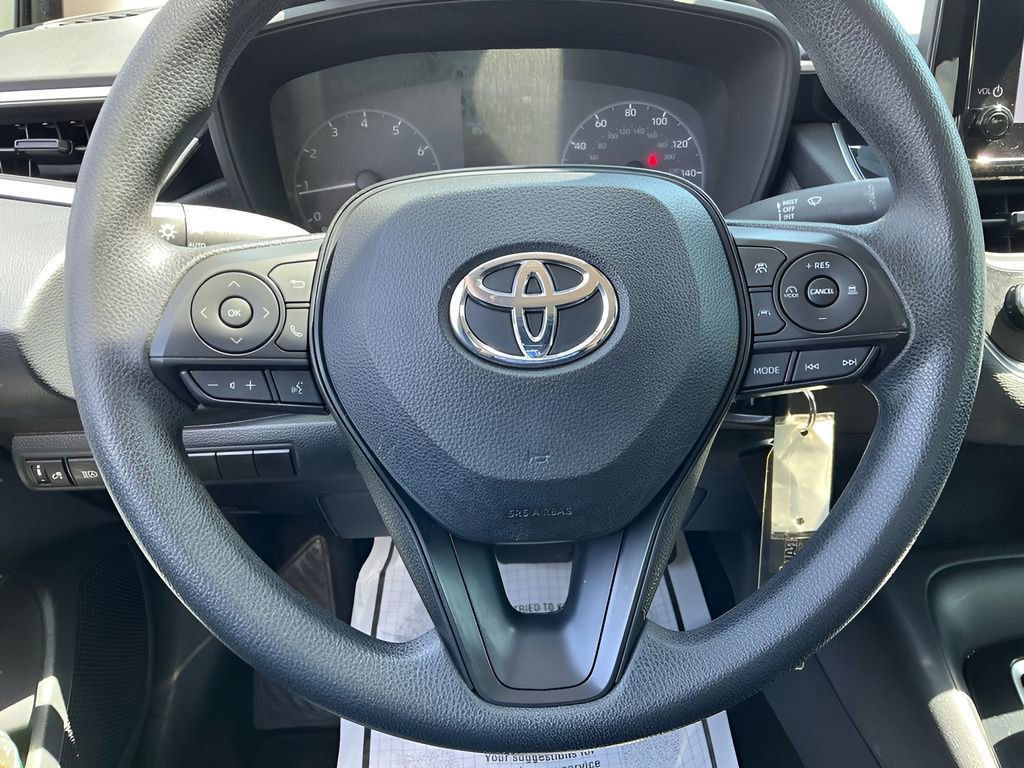 Used 2023 Toyota Corolla LE image 33
