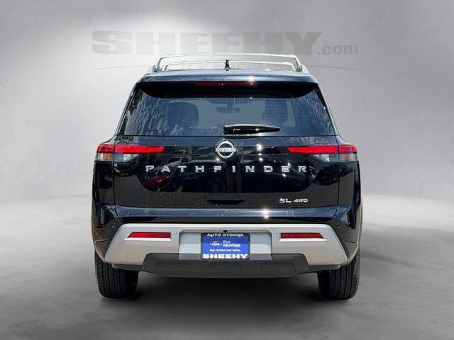 Used 2023 Nissan Pathfinder SL AWD/4WD image 14