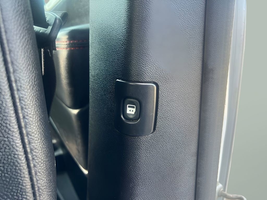 Used 2019 Dodge Grand Caravan GT FWD image 39