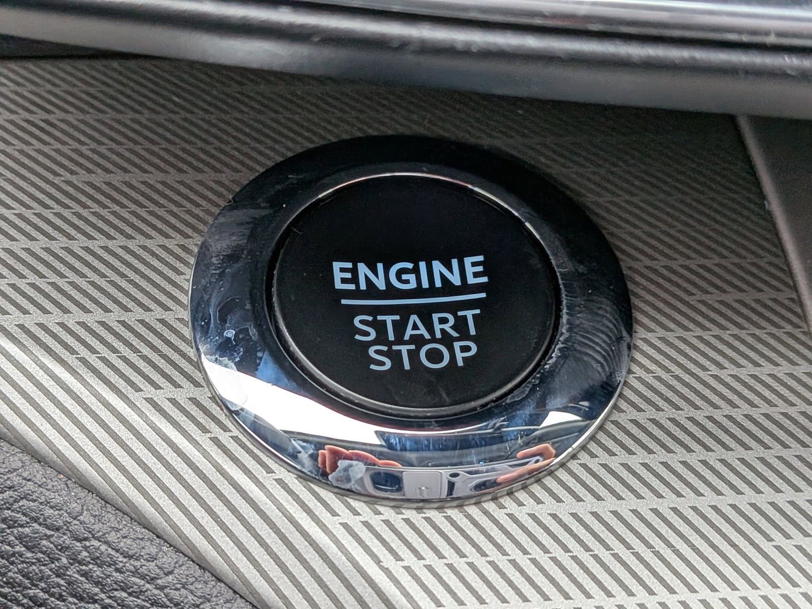 Certified 2023 Ford Explorer XLT w/ Equipment Group 202A image 32