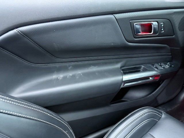 Certified 2025 Ford Mustang Premium image 33