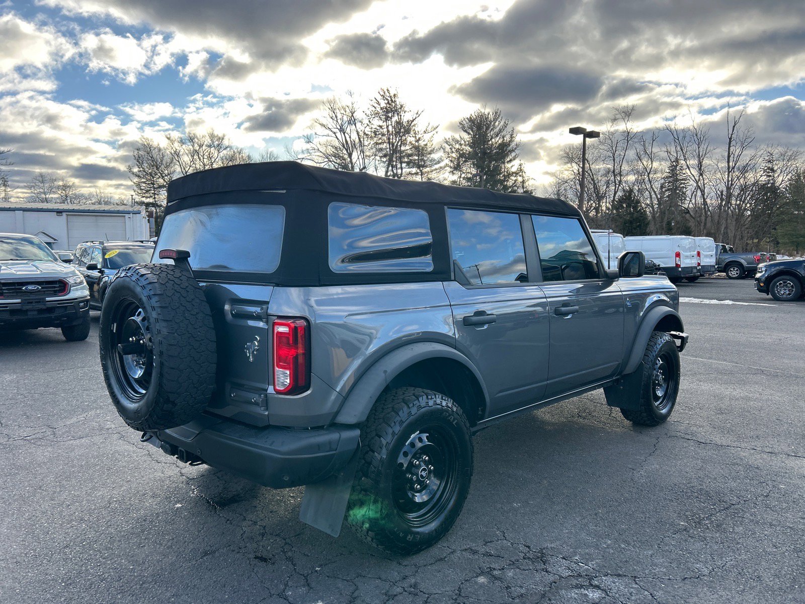 Certified 2022 Ford Bronco Black Diamond image 15