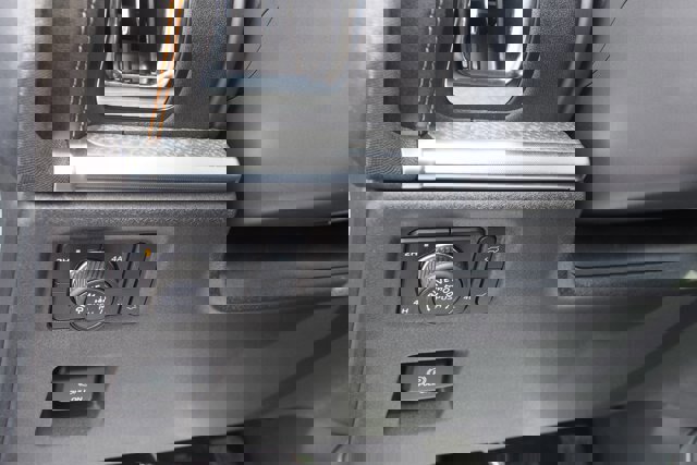 Certified 2025 Ford Expedition Tremor image 24